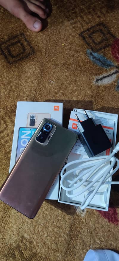 Redmi note 10 pro  6/128gb  with box and with chrger jst panel change