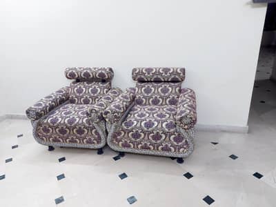 7th setar sofa set new condition 3month use only