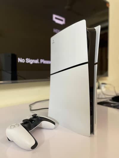PS5 Slim (Disc Version) - UK Region
