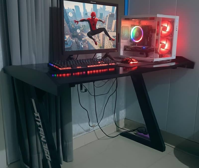 Complete Gaming Setup With Table 1