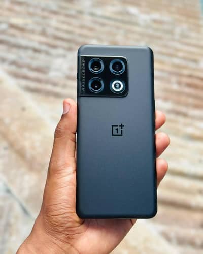 OnePlus 10 pro 5G variant