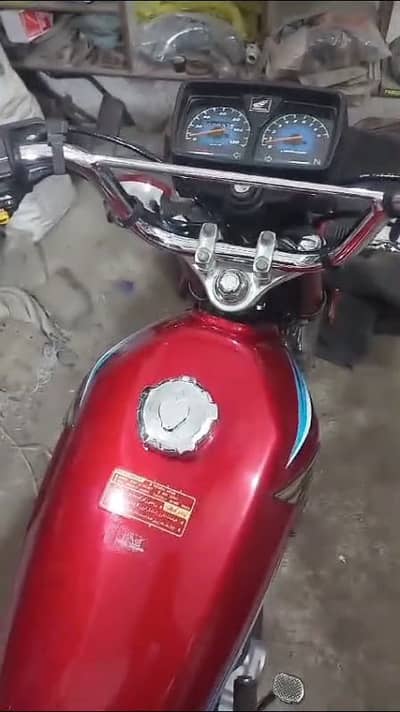 honda 125cc 2018 Call number:Olx: 03102718481