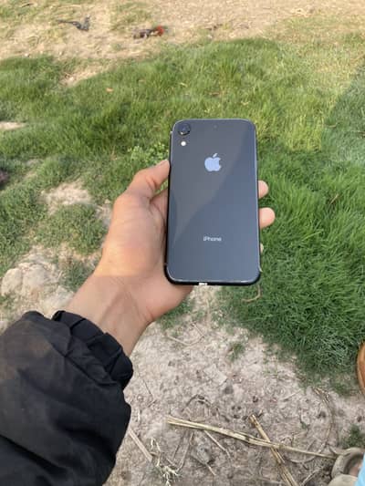 iphone XR non pta sim active 64gb water pack 03124734134