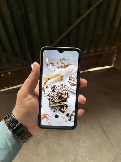 Oppo F11 with box 6/128 non pta exchange possible