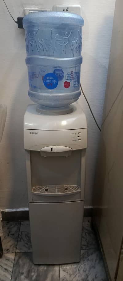 Water Dispenser
