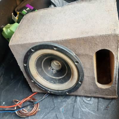 car subwoofer and amplifier