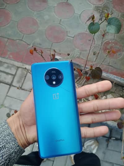 OnePlus 7T (8GB / 256GB) For Sale