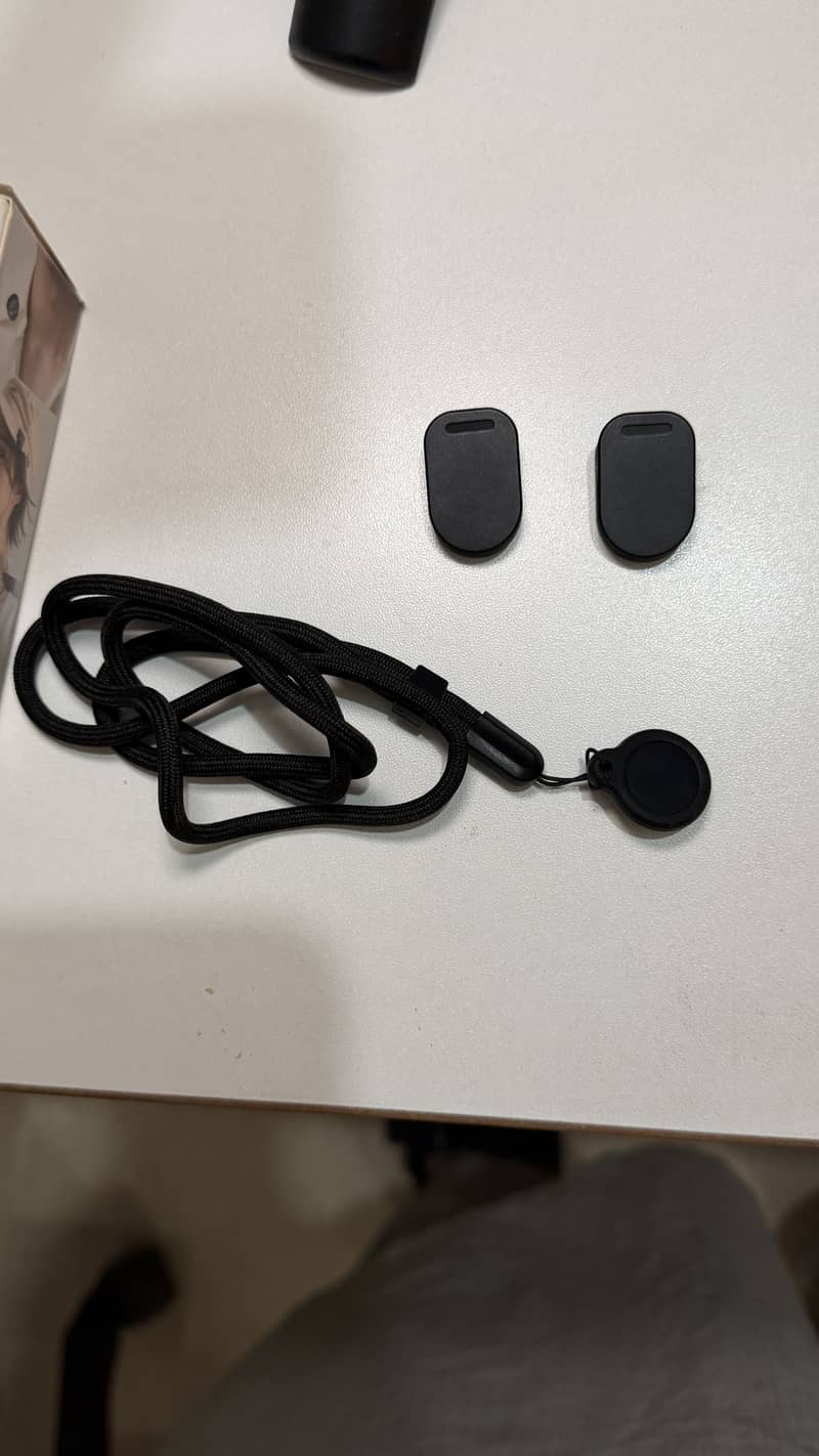 Complete Compact Wireless Microphone System 4