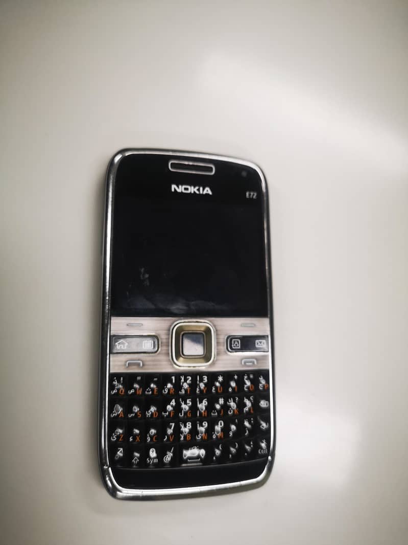 Nokia E72 antique 0