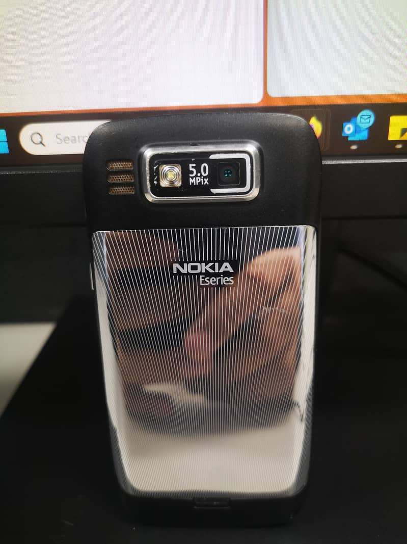 Nokia E72 antique 1