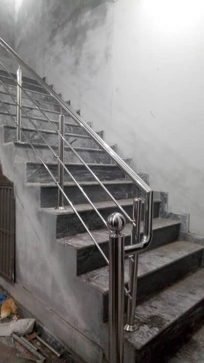 Steel Safety Grill stair railing available ready made with laiber