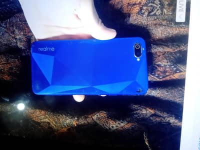 realme C2