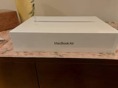 MACBOOK AIR M1 (2020)