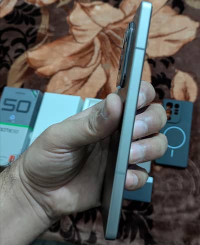 Infinix Note 50 box open Rs 65,500 (10/10)