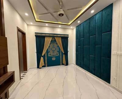 Well-constructed House Available For sale In Bahria Town - Sector C