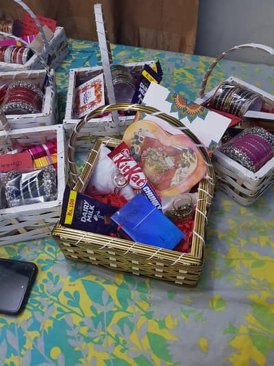 Eid gift basket