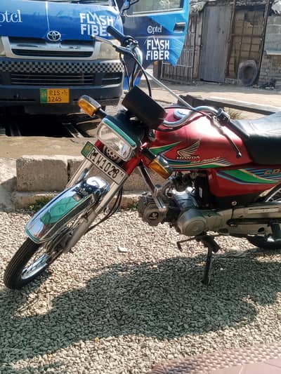 Honda CD 70 2016 modl for sel good condtion