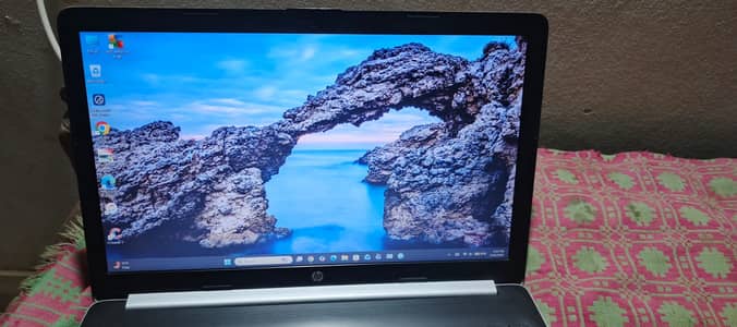 HP i5 8th Gen Laptop for Sale | Excellent Condition