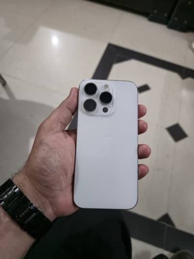 Iphone 15 pro jv LLA