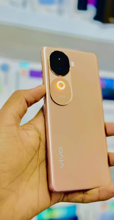 vivo v40e 5G 12 /256gb PTA approved for sale