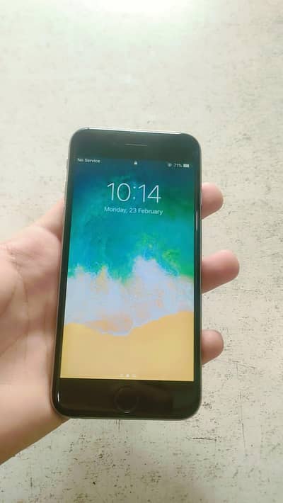 I PHONE 6 BRAND NEW Condtion 10/10