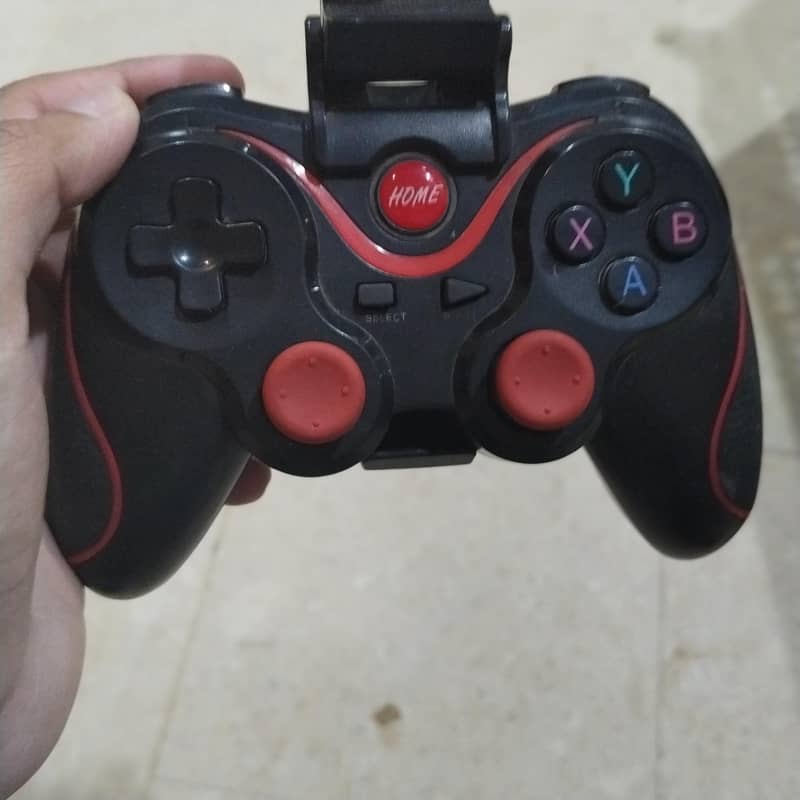 gaming controller  used condition 10 by 9 7