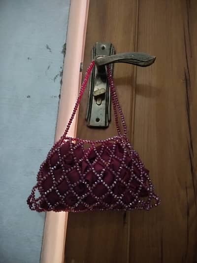 Beaded bag for saale