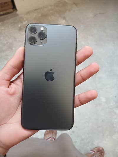 Iphone 11 pro max … 256 GB