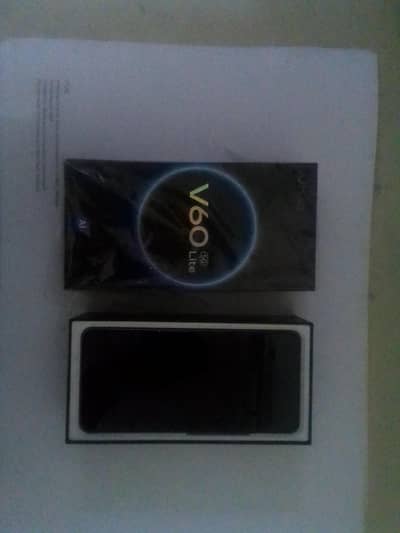 vivo 60 light 5G 12.256 one day no use