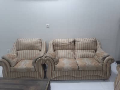 Used Sofa set (3+2+1) Soild frame