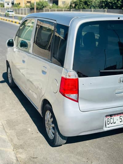 Honda life 660cc model 2011 registration 2014