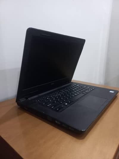 Dell laptop core i7 8gb ram 256gb ssd urgent sale