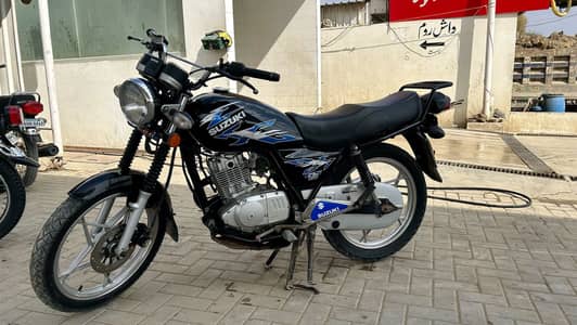 Suzuki GS 150SE Model 2022 Mid