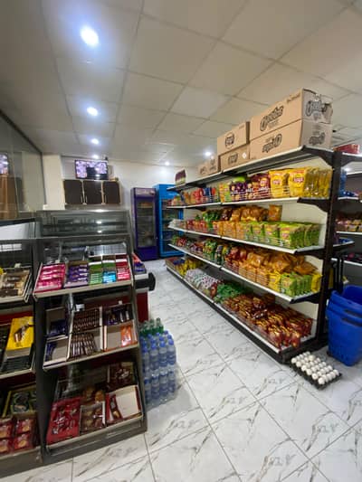 Girls hostal Sharing room furnished available for rent in Lda avenue 1 lahore