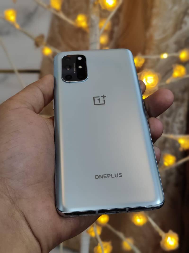 one plus 8T 0