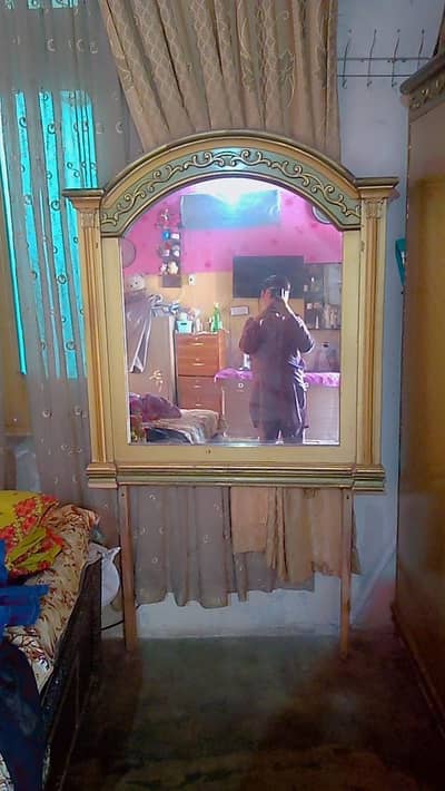 that's mirror and price 20000