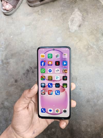 note 12 with box complet