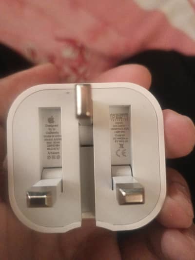 iphone original charger 20 Watt  with box ka sath