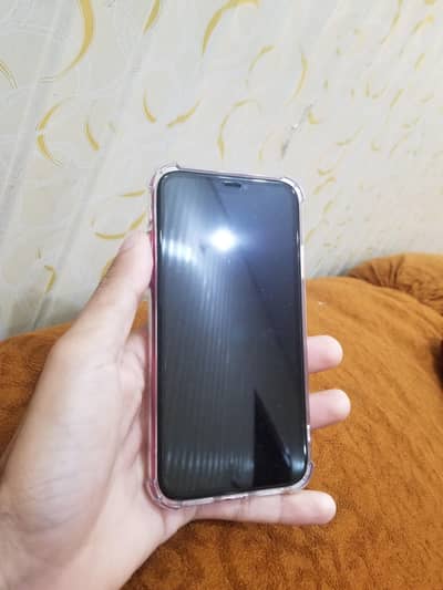 iphone11. (exchange with google pixel )