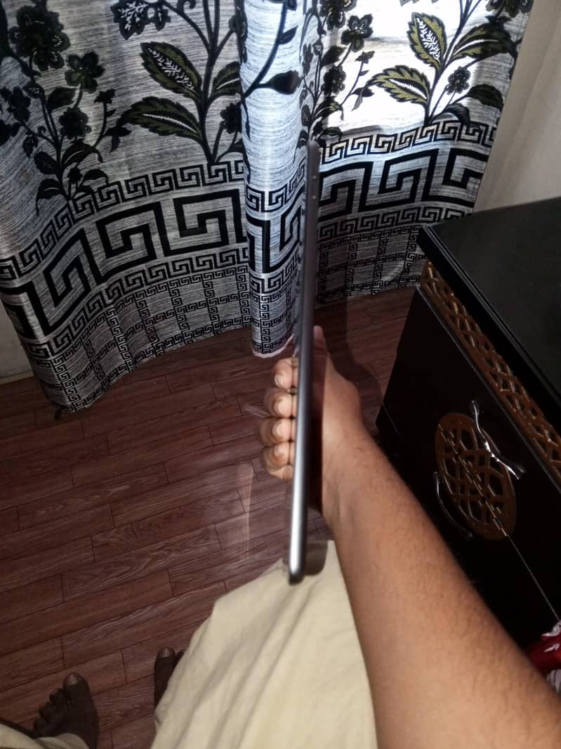 iPad 7th Generation 4