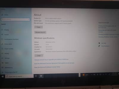 HP elite book 840 g3  Intel i3 8th 16/256 ssd