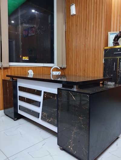 executive Table and chairs