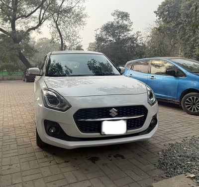 Suzuki Swift GLX CVT