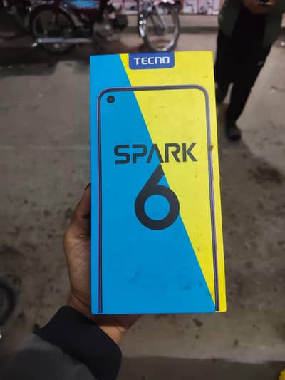 tecno spark 6 4 64 with box charger complete family phn ha