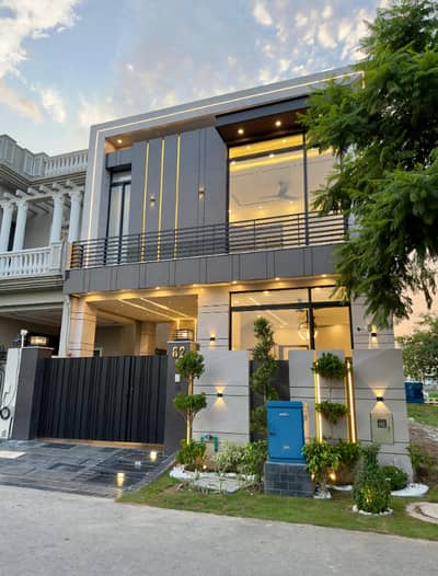 One Of Most Luxurios 5 Marla House Available For Rent IN Dha Phase 9 Town