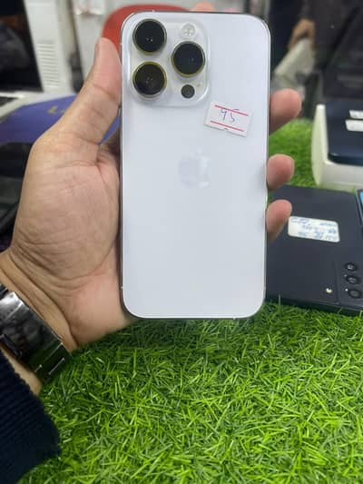 iphone 14 pro 256gb PTA only phone