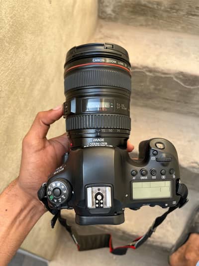 Canon 6D Mark ii. 24-105mm lens