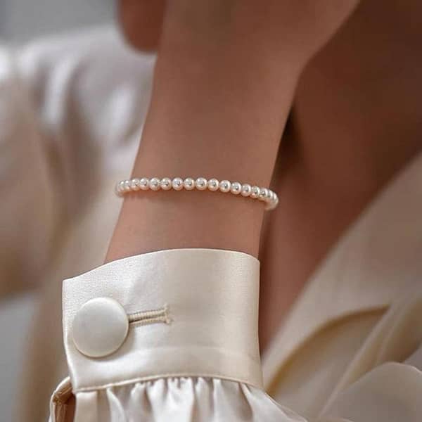 New Trendy Beaded White Pearl Bracelet for Girls — 6mm Korean Charm Bracelet for Women
