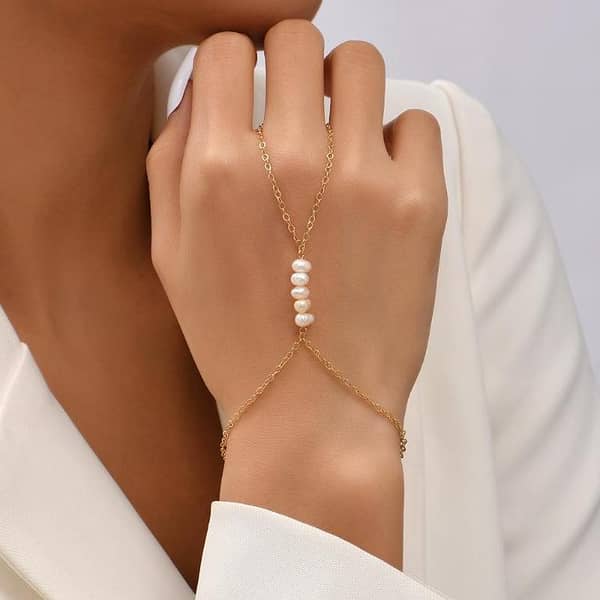 Simple Pearl Finger Bracelet by Azlan's – Creative Rope Design for Women