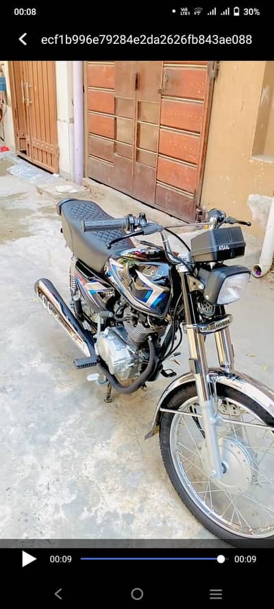 HONDA 125 Black Colur  Rs . 180 Final h